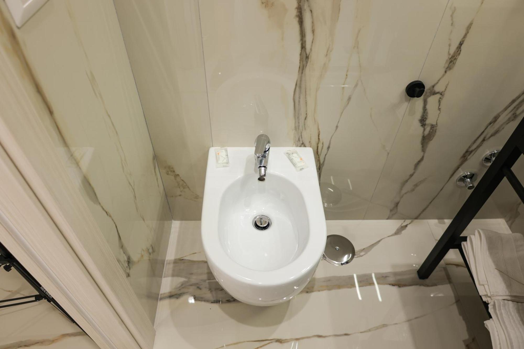Napoli Station Rooms Экстерьер фото