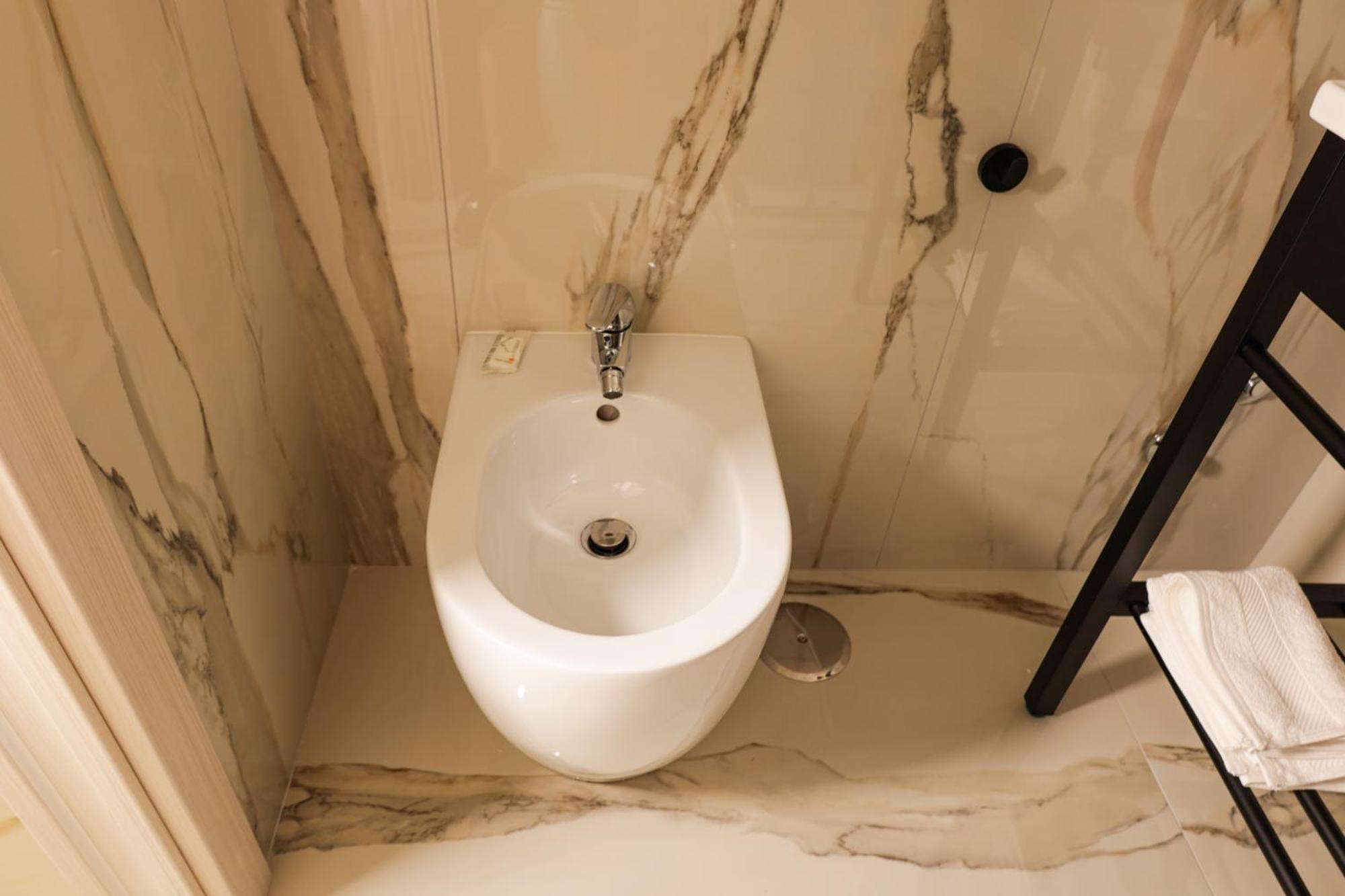 Napoli Station Rooms Экстерьер фото